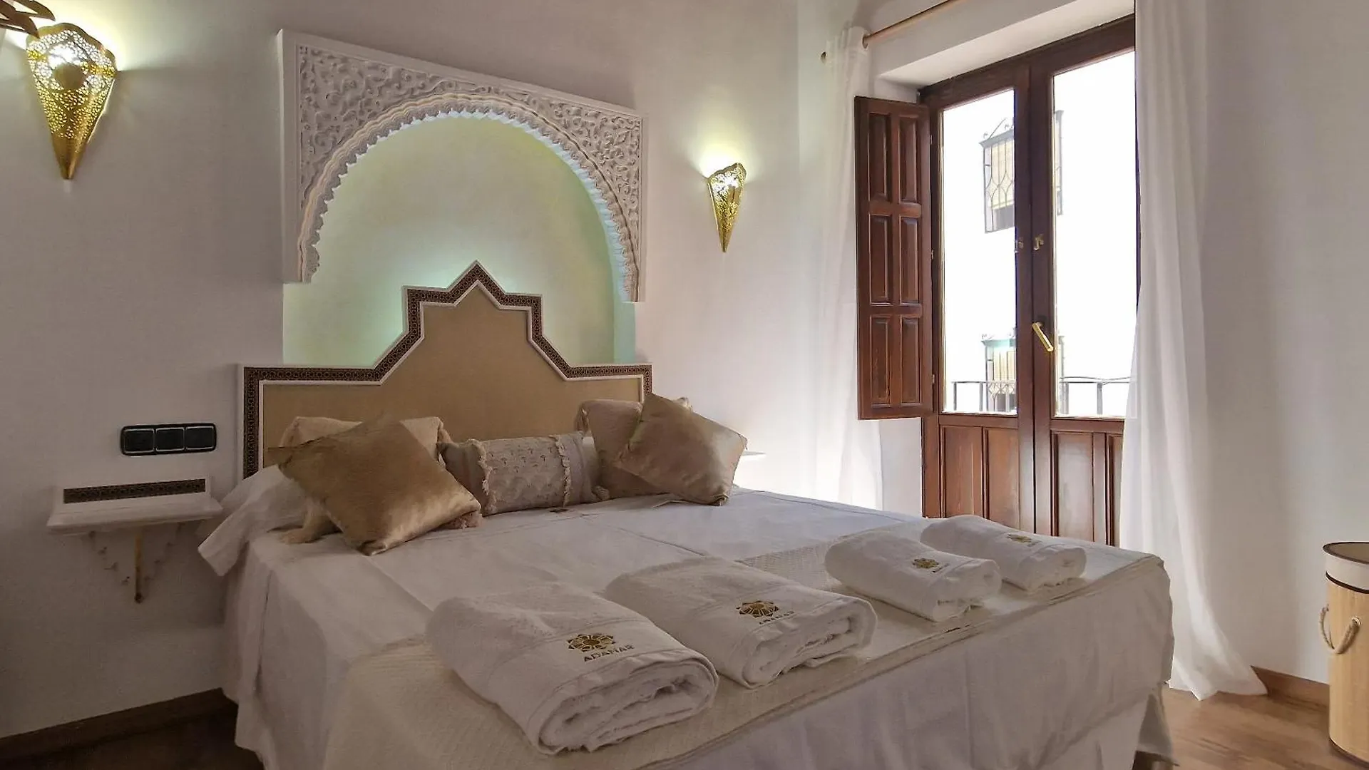 Adanar-Apartamentos Muralla Ziri Granada Apartment