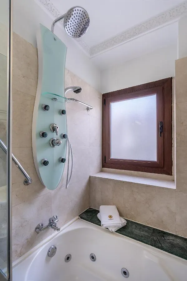 Apartmán Adanar-Apartamentos Muralla Ziri Granada