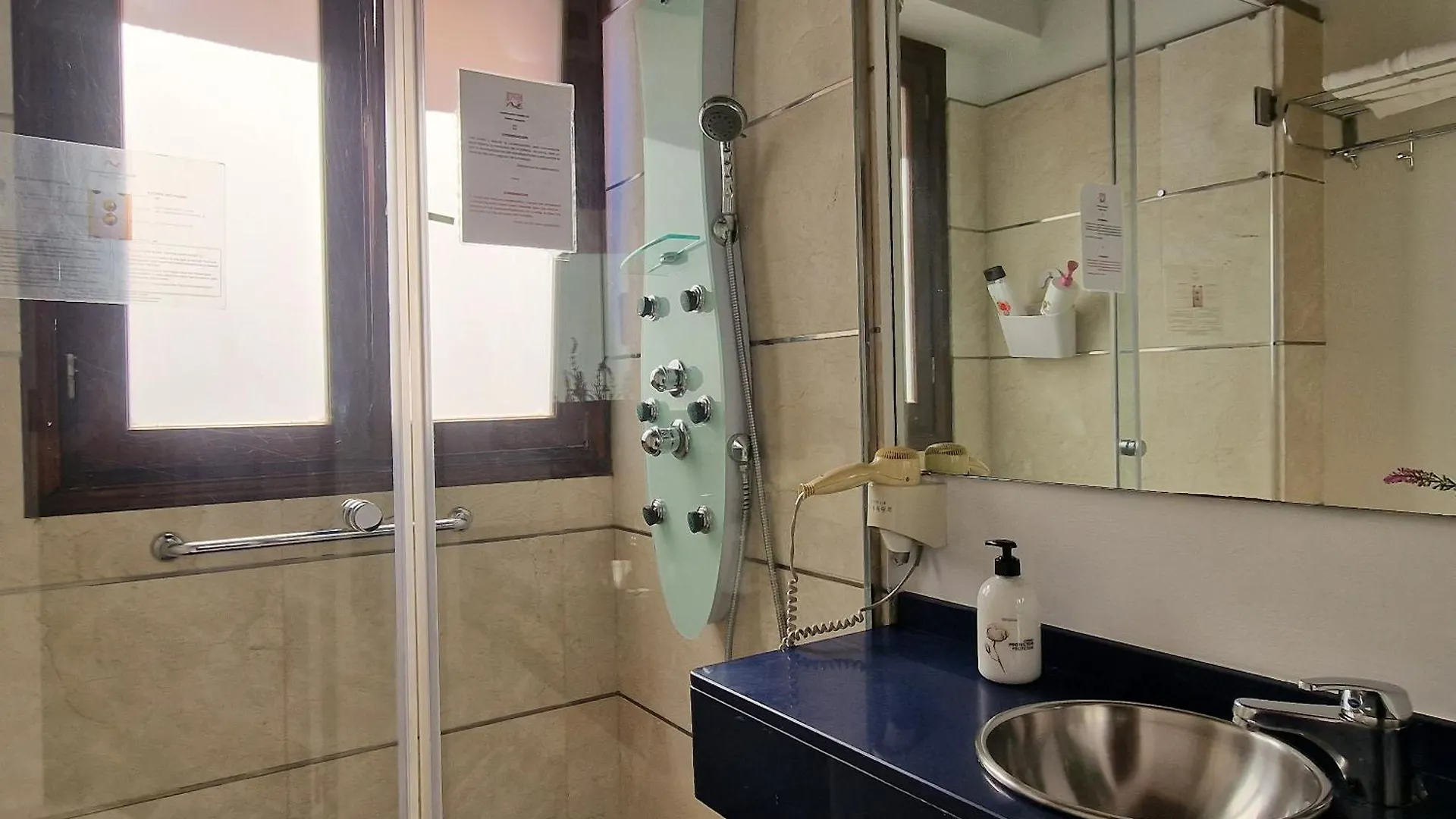 Adanar-Apartamentos Muralla Ziri Granada Apartmán