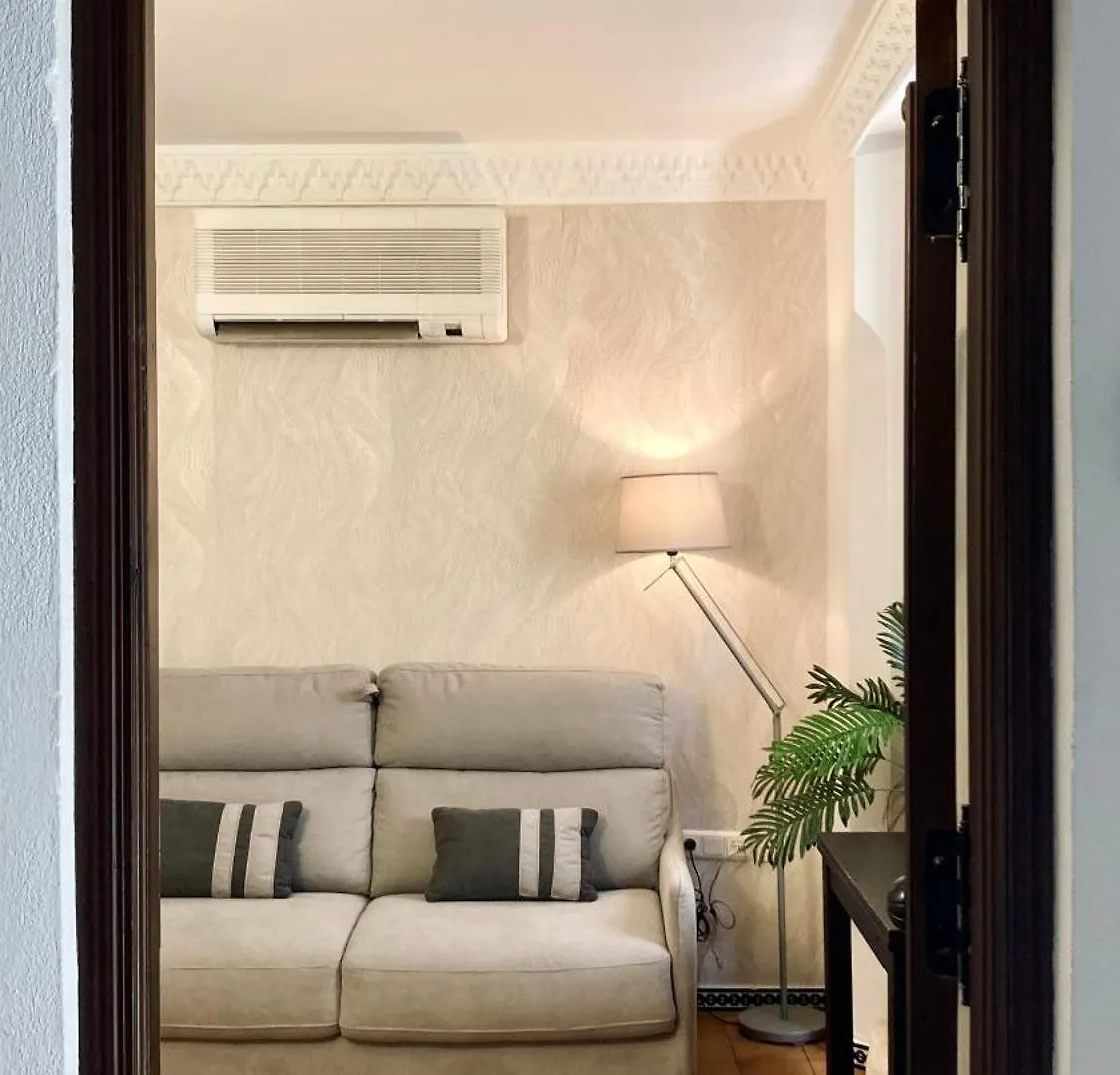 Adanar-Apartamentos Muralla Ziri Granada 0*,  Španělsko
