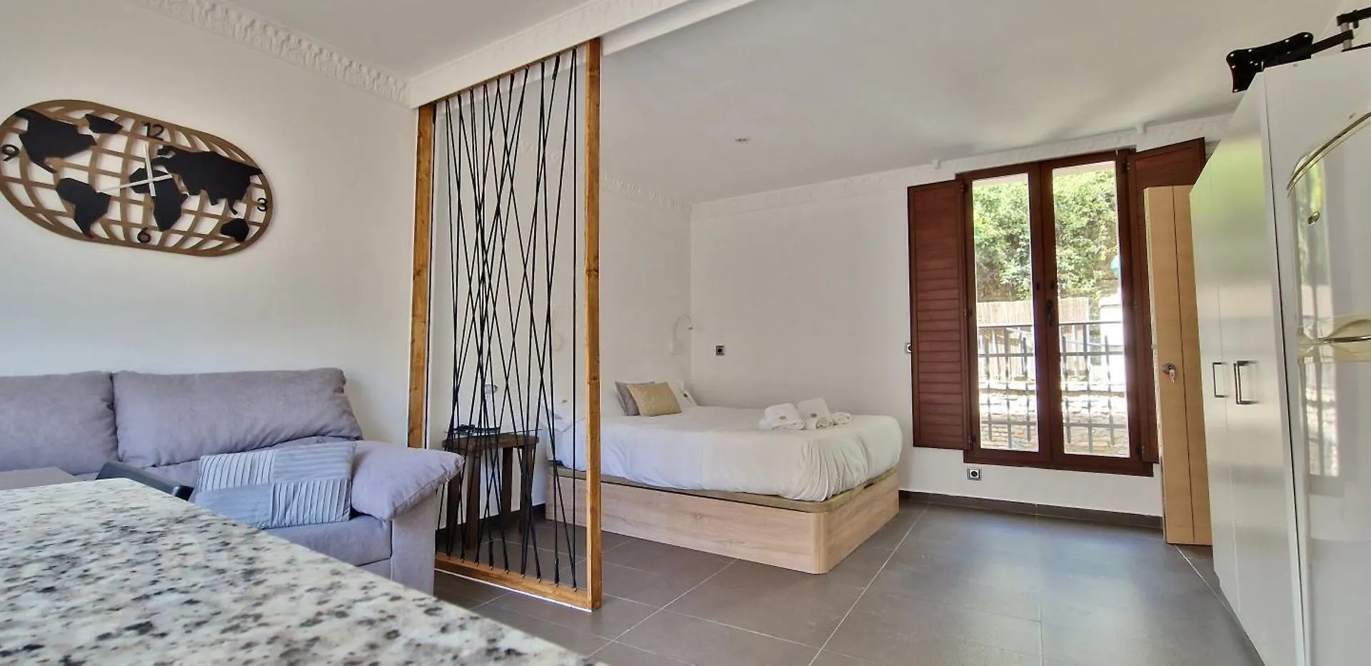 Adanar-Apartamentos Muralla Ziri Granada